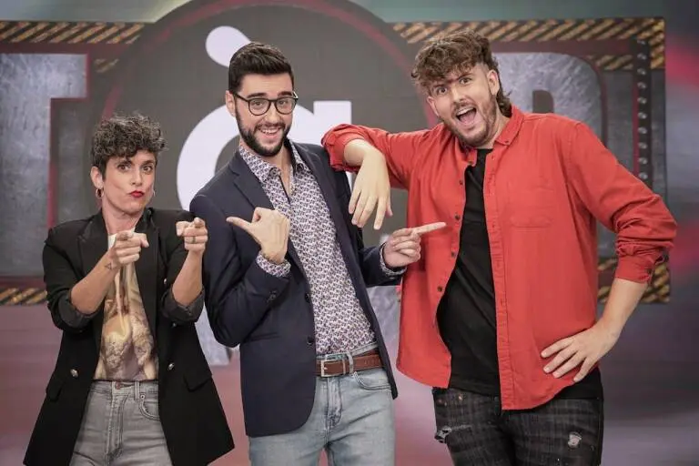 Tap Zaping – Fent el cabra. Marta Ojeda i el Club de Lluita Camp de Morvedre.