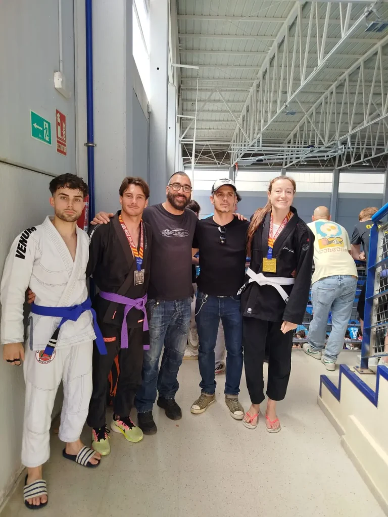 6 medallas en la Valencia BJJ Cup y 3 luchadoras en la concentración nacional U15 y U17.